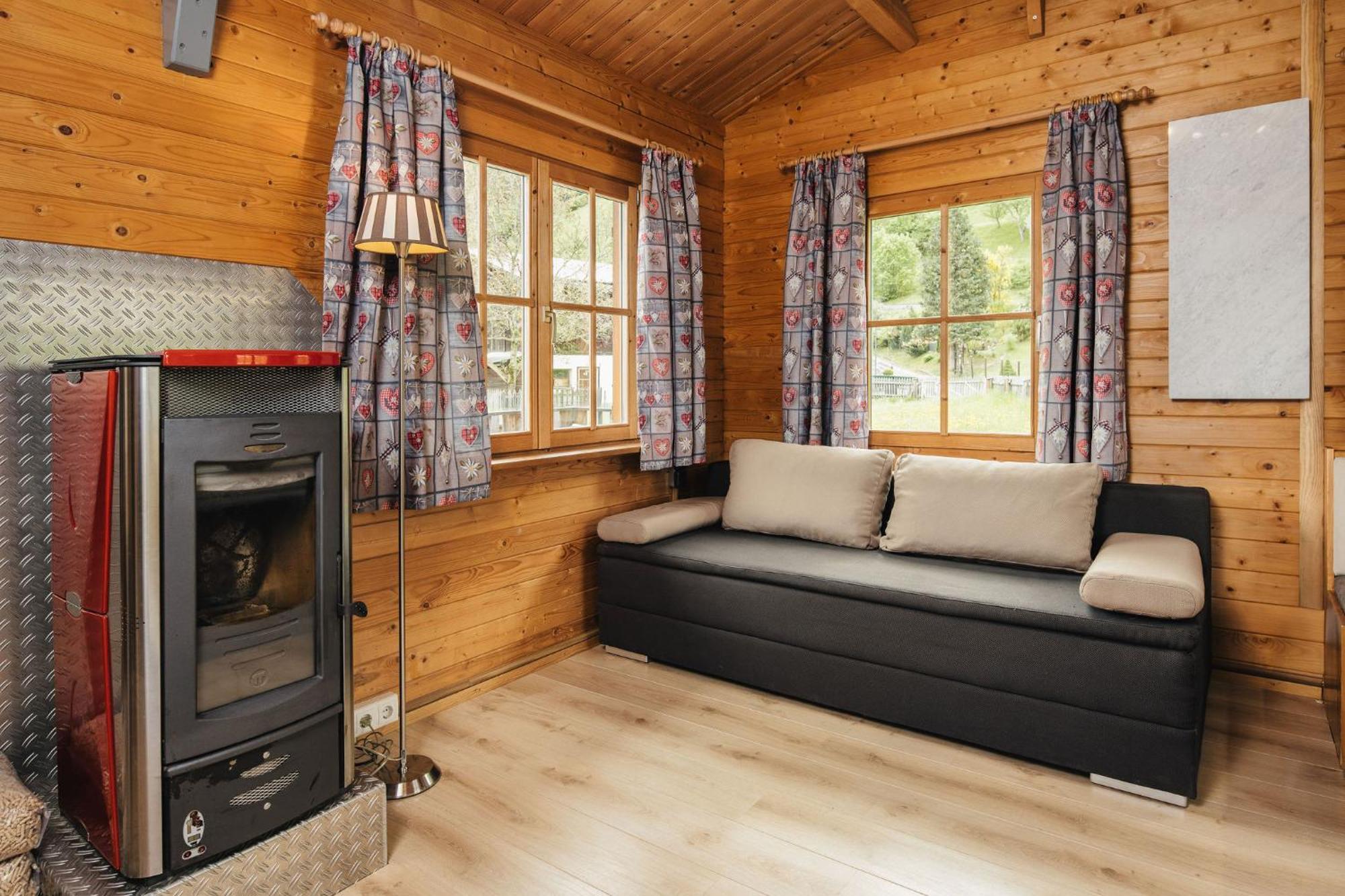 Camping Dreilaendereck Blockhuetten & Apartments 리드임오브린터 외부 사진