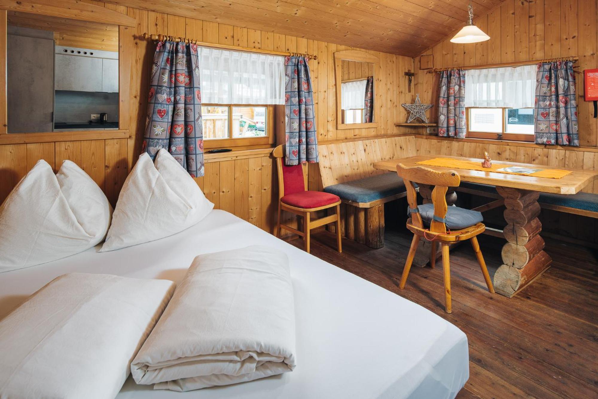 Camping Dreilaendereck Blockhuetten & Apartments 리드임오브린터 외부 사진