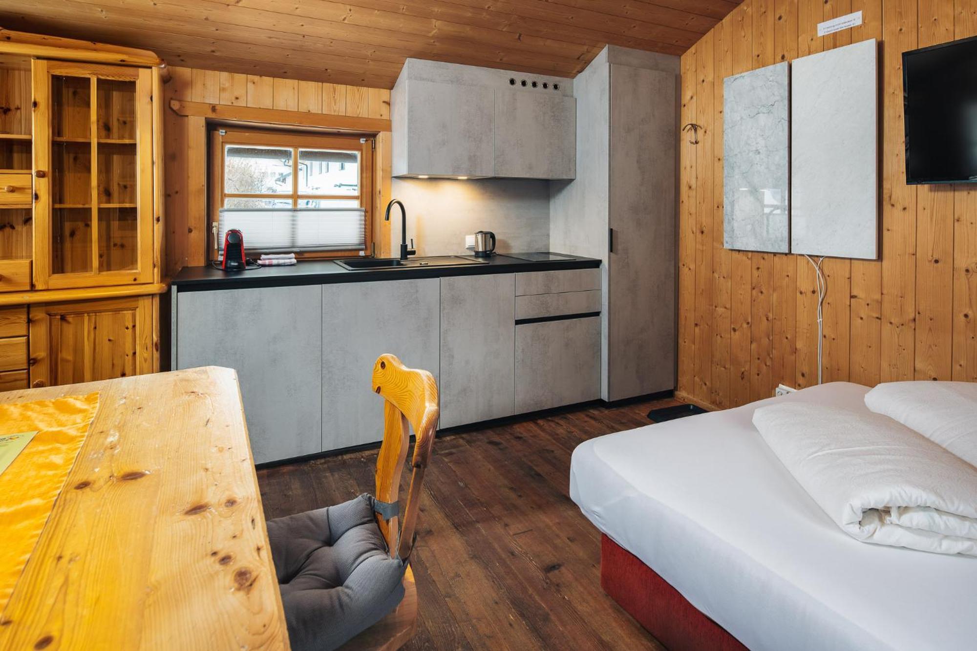 Camping Dreilaendereck Blockhuetten & Apartments 리드임오브린터 외부 사진